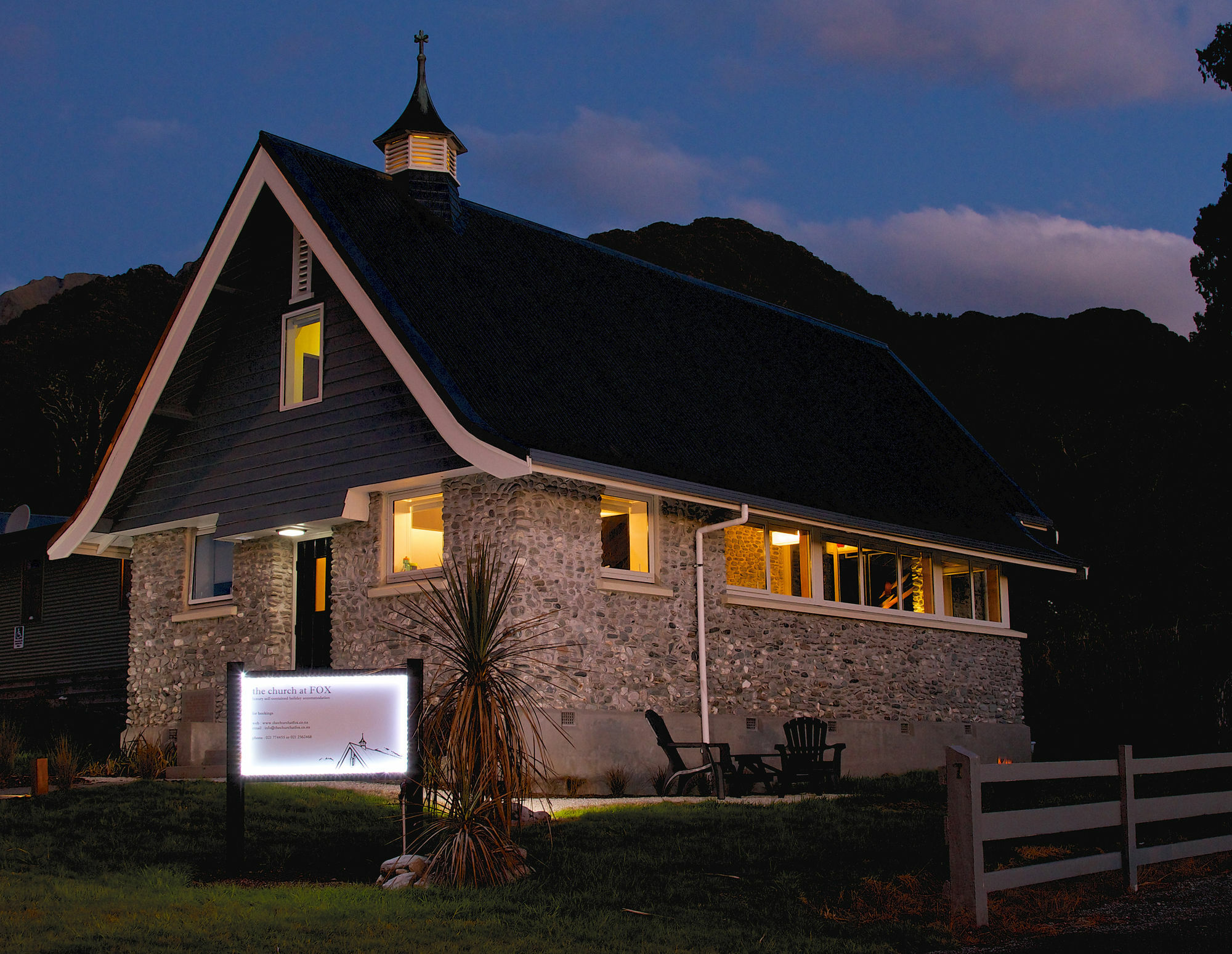 The Church At Fox Glacier Fox Extérieur photo
